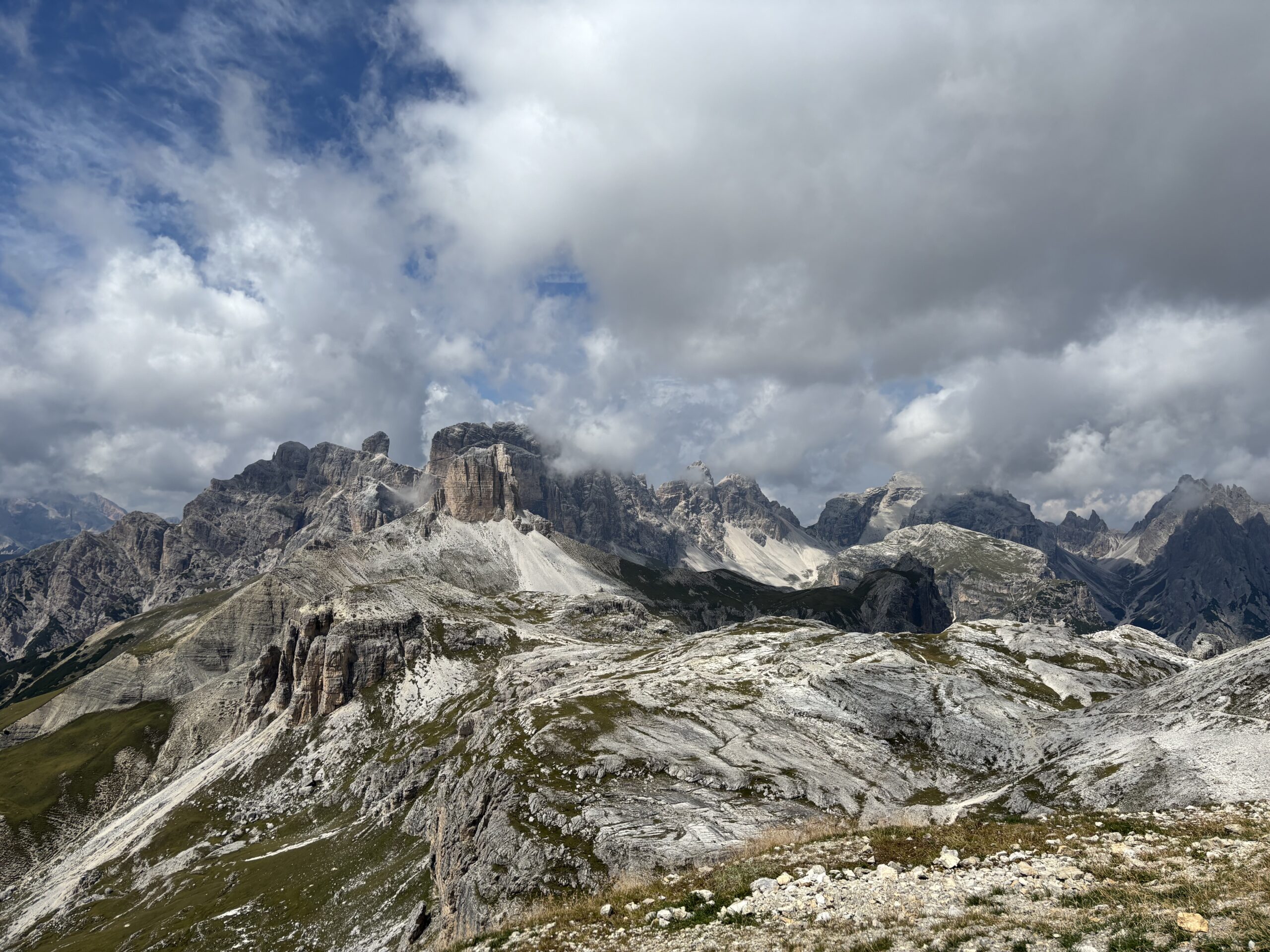 Italijos Dolomitų panorama, Sesto kalnų grandinė
