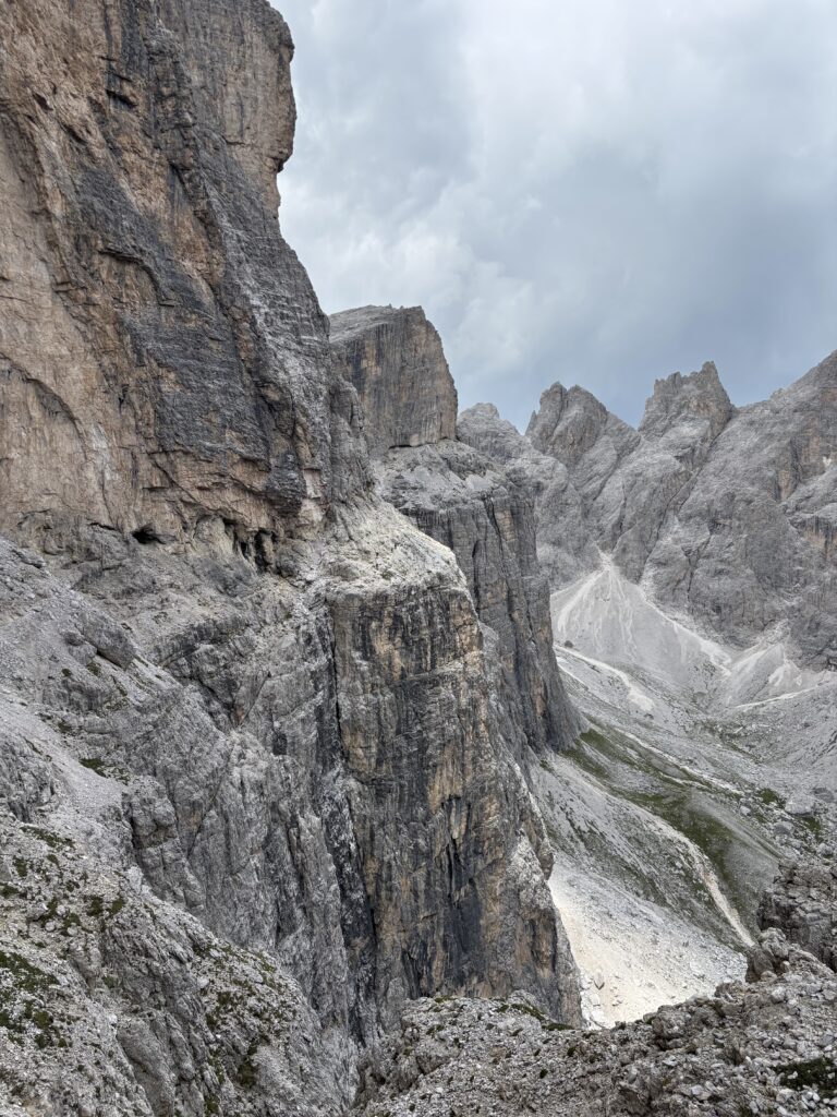 Monte Popera Circuit maršrutas, via ferrata Cengia Gabriella atbrailos