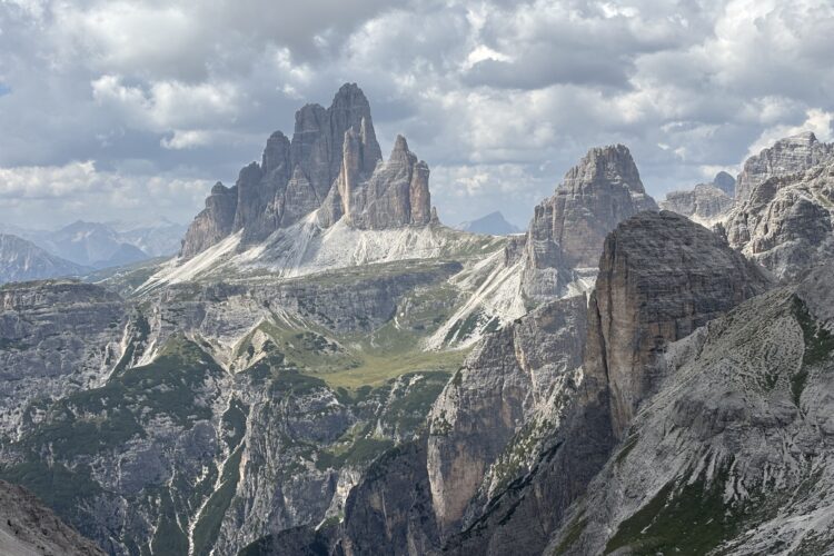 Dolomitų panorama Monte Popera Circuit žygyje, nuo trobos iki trobos