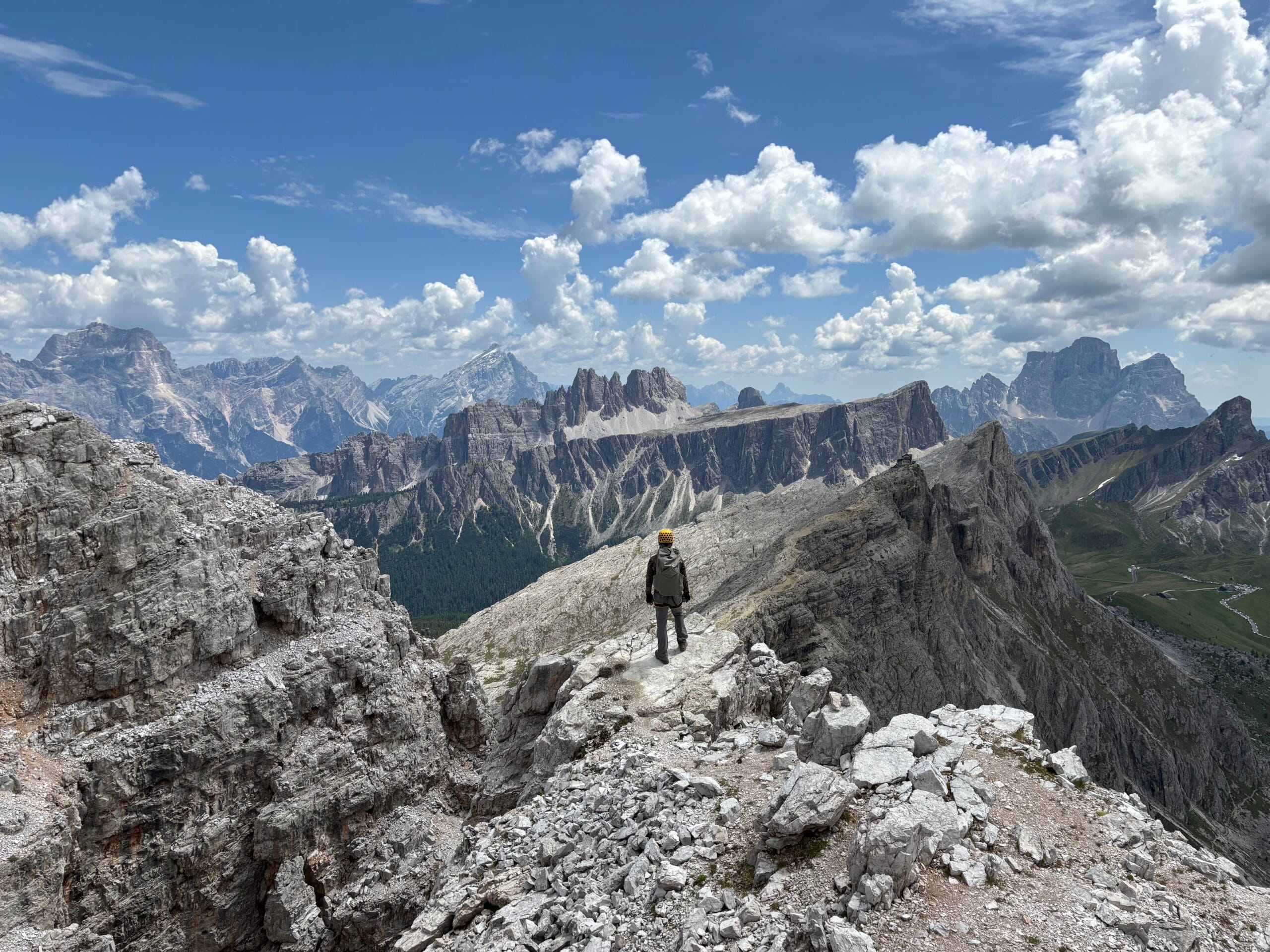 Averau viršūnė, Nuvolau Dolomitai