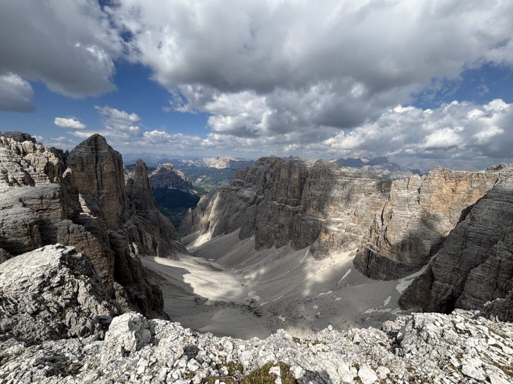 Vaizdai nuo via ferrata Koburger šalia Rifugio Boe, Sela Dolomituose